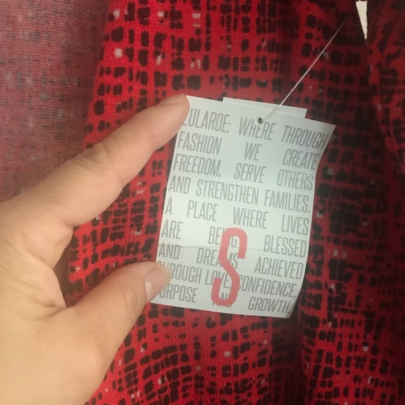 NTW Lularoe Small Sarah - Picture 2 of 3